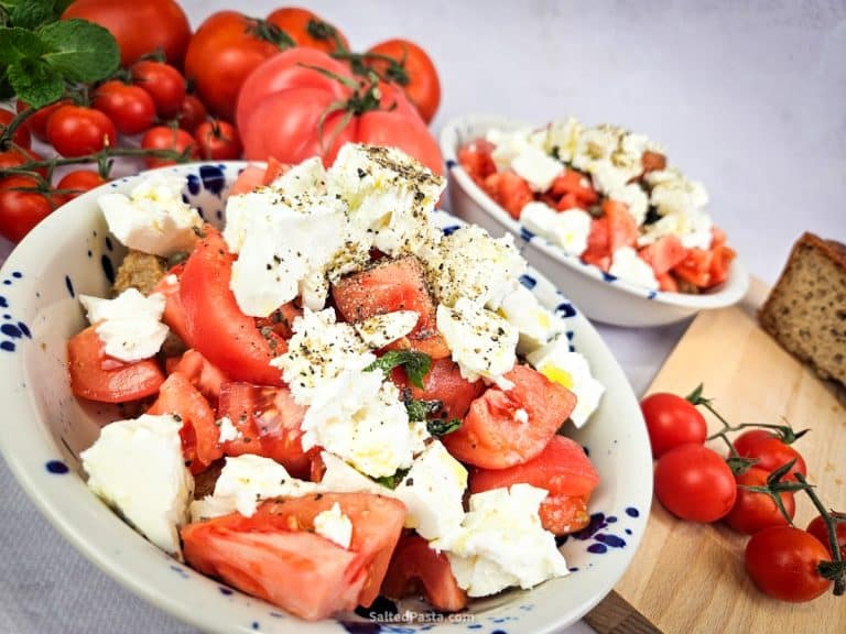 Dakos salad